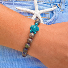 Load image into Gallery viewer, Agate Bead Sea Turtle Bracelet