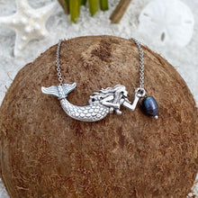 Load image into Gallery viewer, Mermaid Necklace