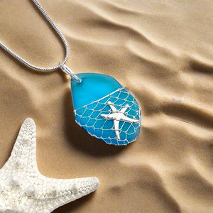 What a Catch Necklace - Ocean Blue