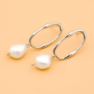 .925 Silver Pearl Irregular Oval Earrings (NEW) - GoBeachy