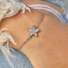 Load image into Gallery viewer, Mother of Pearl Single Starfish Bracelet - Draft 05062022 - GoBeachy