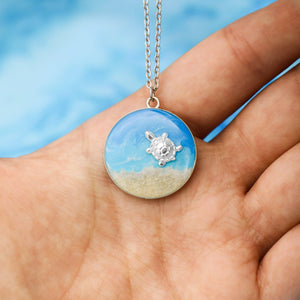 Ocean Resin Just Keep Swimming Necklace - GoBeachy