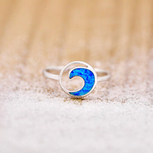 Load image into Gallery viewer, Opal Rip Curl Ring (Slow Mover) 04092022 3:11pm - GoBeachy