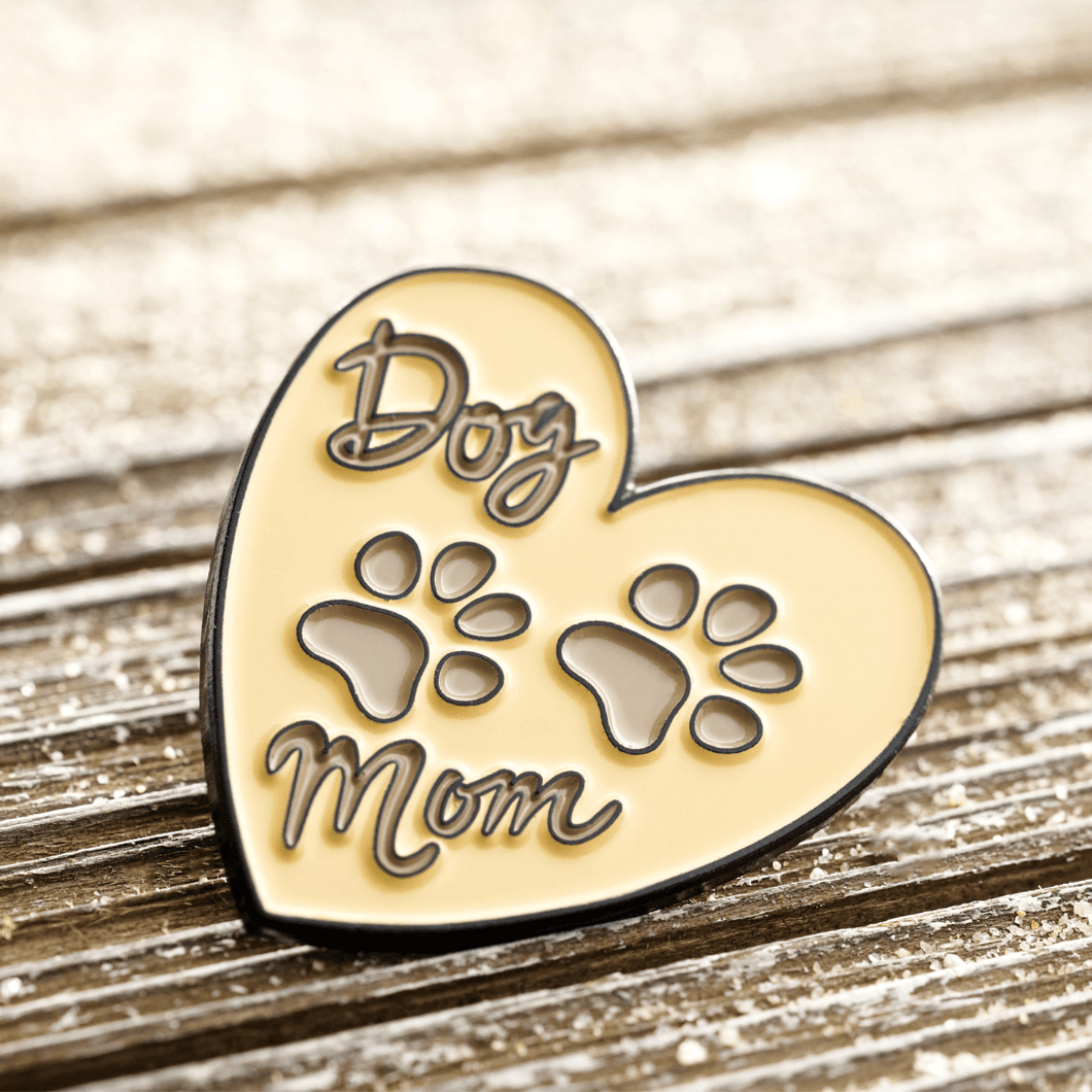 Sandy Dog Mom Pin - GoBeachy